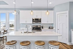 Fridge, microwave, stovetop, dishwasher - A Sunny Daze by Brunswick Vacation Rentals: Ocean Views, Elevator, Heated Pool (Ocean Isle Beach)