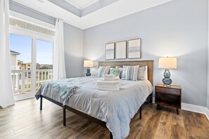 5 soverom, strykejern/-brett, wi-fi (inkludert) og sengetøy