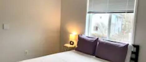 4 bedrooms, free WiFi, bed sheets