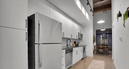 Urban Oasis | Pool & Gym | Close to Downtown Fun!