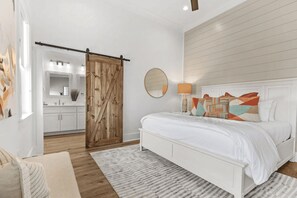 하우스 (Multiple Bedrooms) | 내부