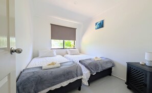 3 habitaciones, tabla de planchar con plancha y wifi gratis