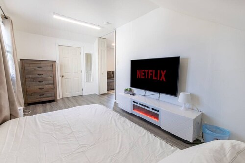 Fully Furnished Private Apartment + 1 Bed/1 Bath + Amenities included
