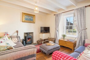 Living area - Druidston Cottage, Holiday Cottage St Davids, Sleeps 4, 3 bedrooms,  bathrooms (Haverfordwest)