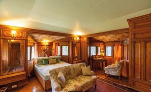 4 bedrooms, WiFi - Charming 4-Bedroom Cottage in a Tranquil Setting (Shimla)