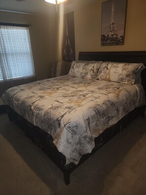 4 bedrooms, WiFi, bed sheets