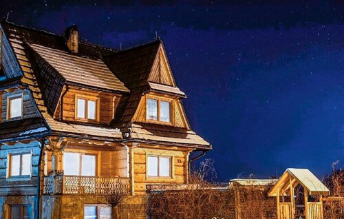 Lovely apartment in Ratulow with WiFi