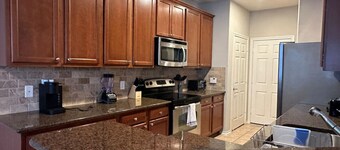 Cozy townhome in The Woodlands