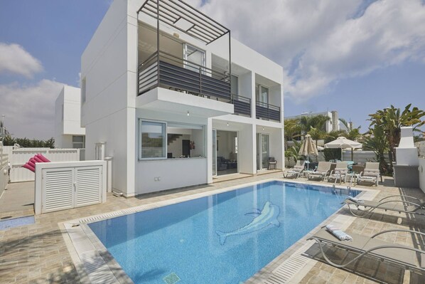 Outdoor pool - Protaras Pearl Villa Pe15 (Paralimni)