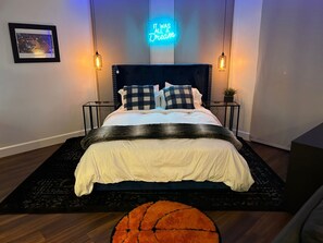 WiFi, bed sheets