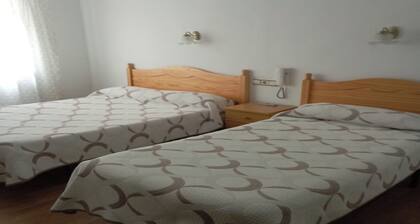 Room-cozy Double Room With Private Bathr