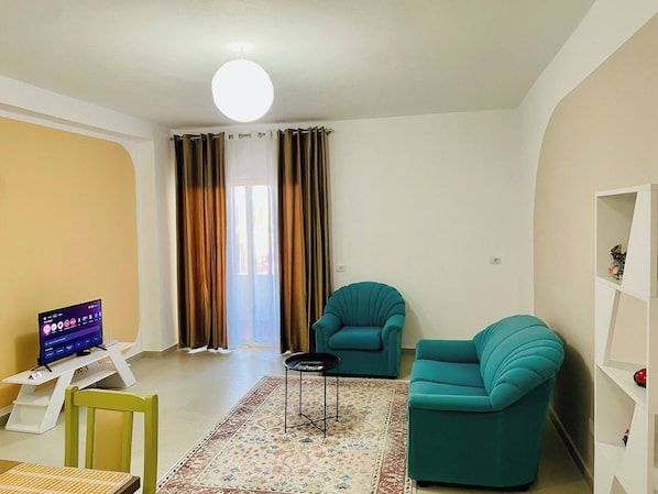 Living room - Easysleep City Center - 413 (Divjakë)