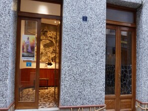 Shared Dormitory, 1 Bedroom, City View | Property entrance - Room in Guest Room - Smart Single Room With Shared Bathroom (Valdes)