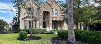 Luxury Home in The Woodlands