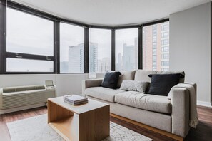 TV, stereo - Blueground | South Loop 2bd apartment (Chicago)