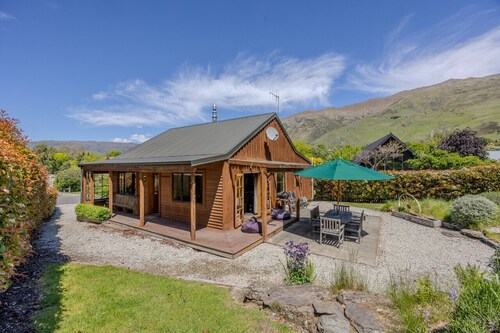 Minaret Cabin | 3 bedroom home