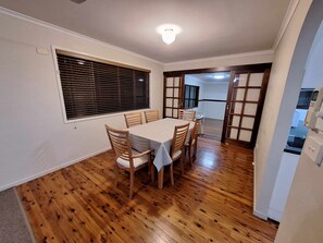 Family Townhome, 4 Bedrooms | In-room dining - Emerald Green Village (Emerald)