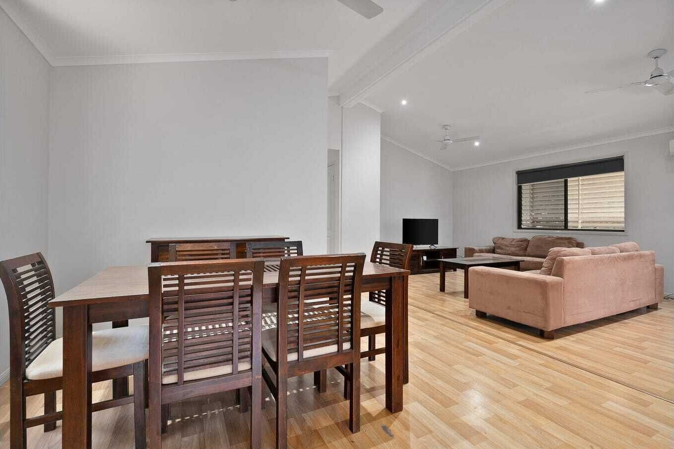 Casa adosada familiar, 2 habitaciones | Zona de estar