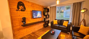 Spacious sheffield lodge