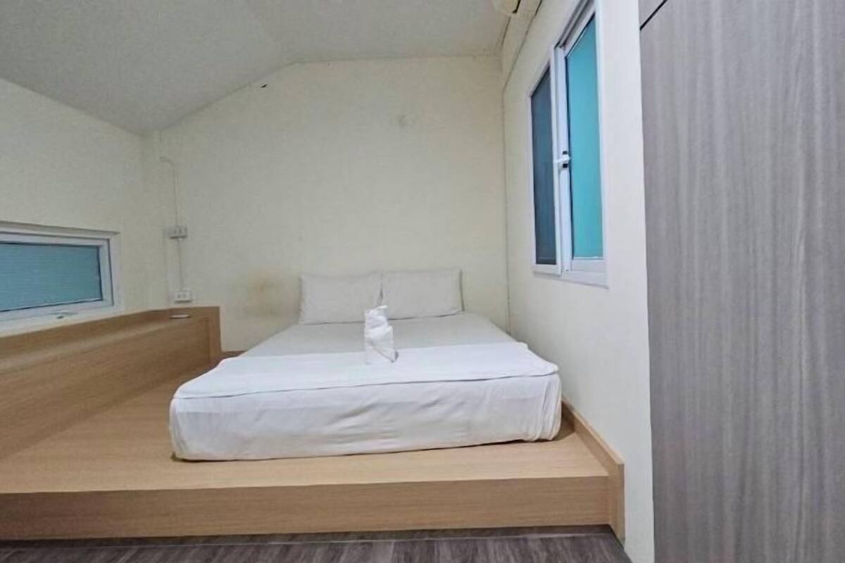 Chambres insonorisées, Wi-Fi gratuit, draps fournis