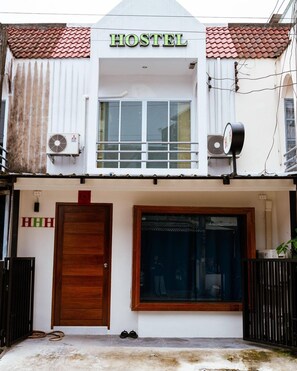 Façade de l’hébergement