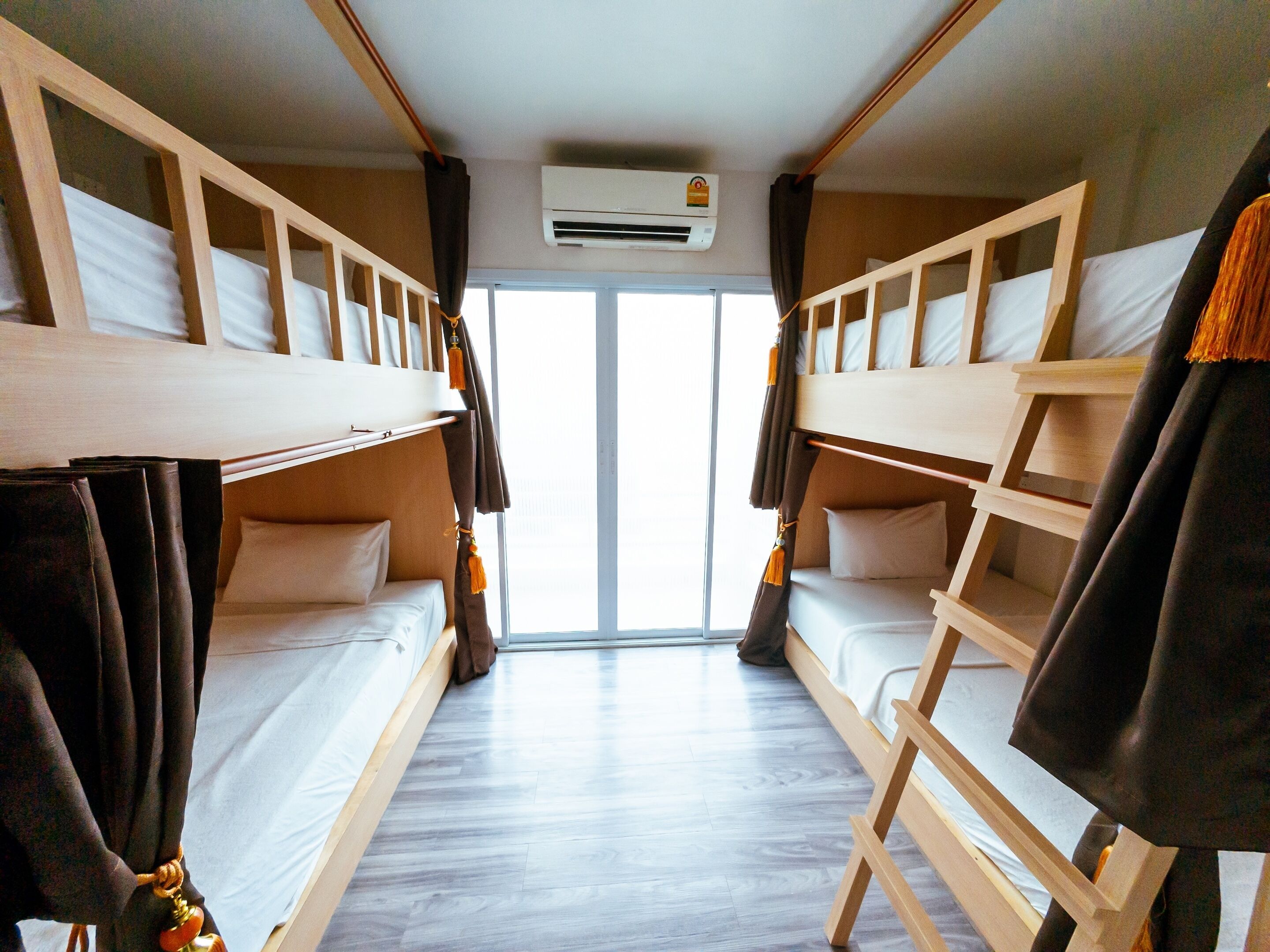 Up Stair | Soundproofing, free WiFi, bed sheets