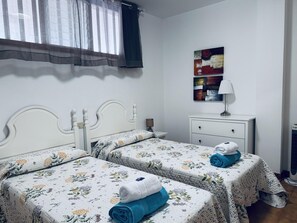 1 Schlafzimmer, Bügeleisen/Bügelbrett, Internetzugang, Bettwäsche