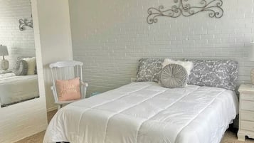 3 dormitorios, tabla de planchar con plancha, wifi y ropa de cama