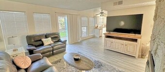 Spacious 3-Bedroom Home, Minutes from AT&T Stadium