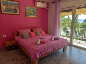 Studio (Standard Studio Apartment with Balcon) | 1 bedroom, free WiFi - Lovely Apartments Near the Sea (Moscenicka Draga)