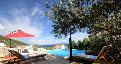 Marvelous Escape Bol Island Villa With Pool