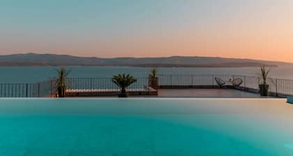 Spectacular Bol Island Sea View Villa With Pool