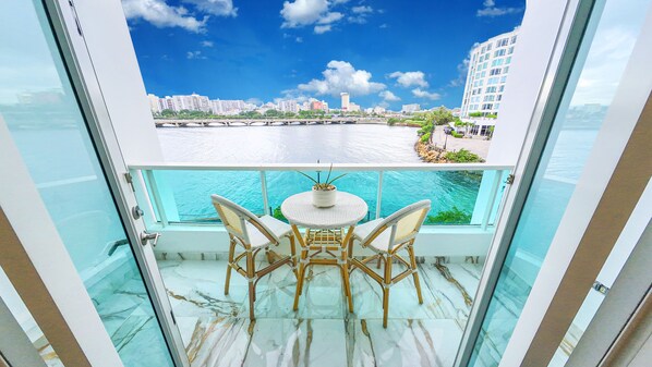 Economy Studio, Balcony, Lagoon View | Desk, laptop workspace, blackout curtains, iron/ironing board - Condado Lagoon Villas (San Juan)