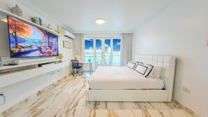 Economy Studio, Balcony, Lagoon View | Desk, laptop workspace, blackout curtains, iron/ironing board - Condado Lagoon Villas (San Juan)