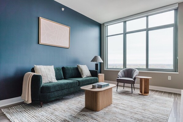 Fernseher, Stereoanlage