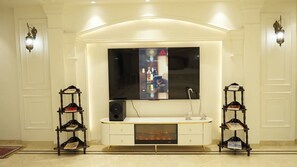 TV - Hotel Royal Palace - Sagar (Sagar)
