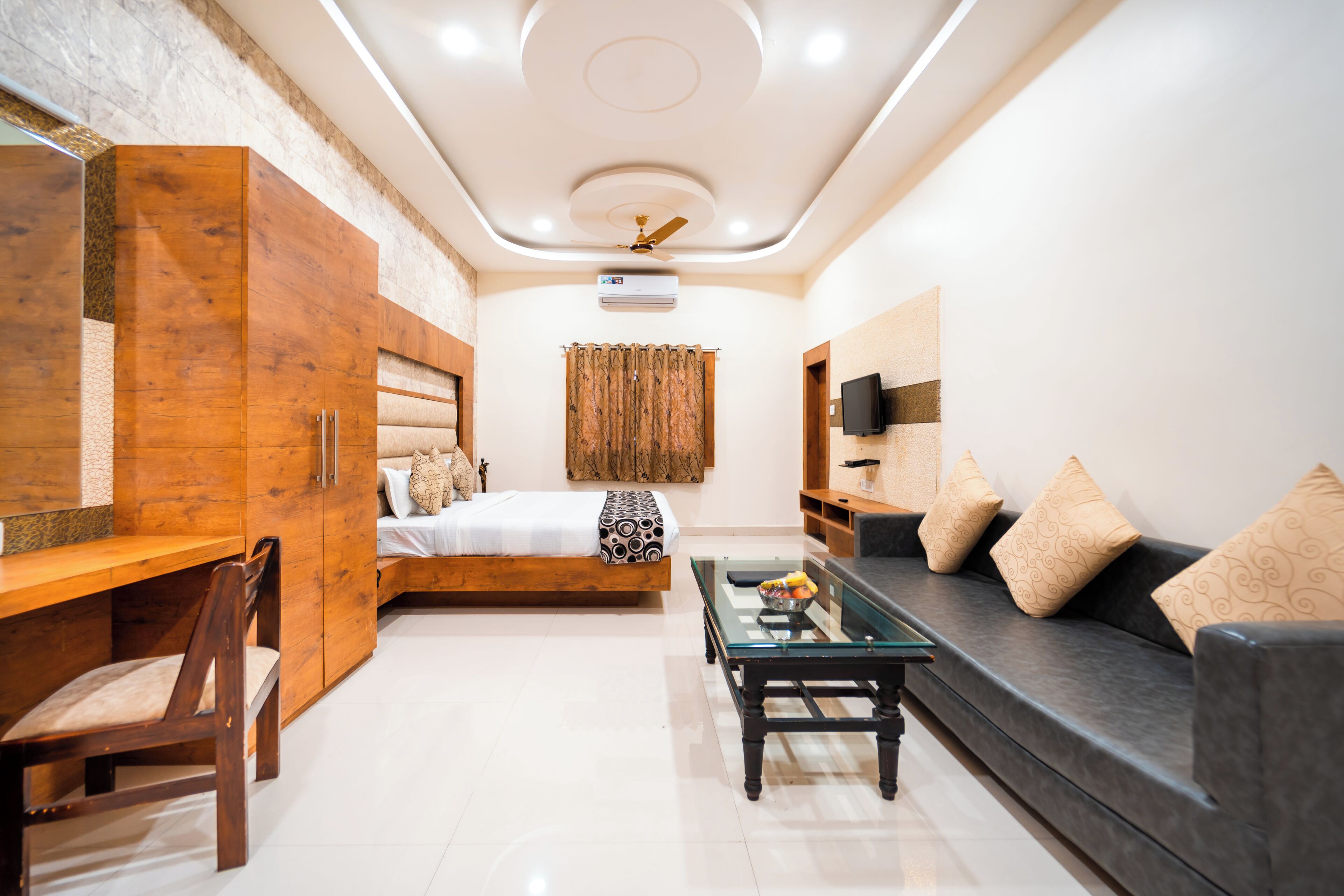 ห้องลักซ์ชัว รี่, วิวภูเขา | โต๊ะทำงาน, ห้องเก็บเสียง, Wi-Fi ฟรี