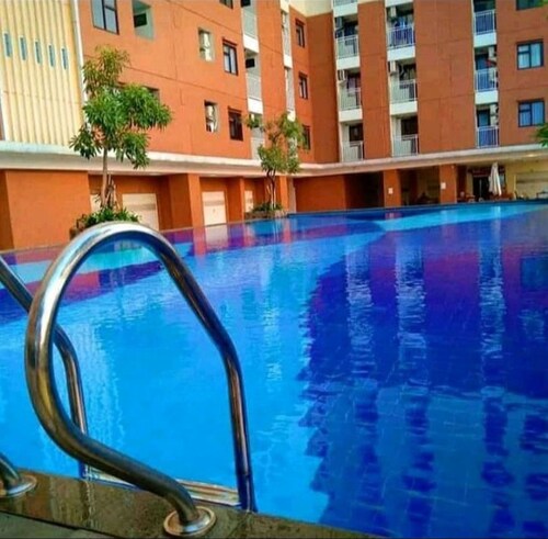 Hotel O Apartment Bekasi Town Square