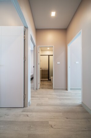 Interior - 15 minutes to Nong Nooch Tropical Garden! Family-sized cozy house (Bang Lamung District)