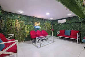 Restaurant - Hotel Pravasa Stay, Dewas Naka (Indore)