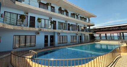 Hidden Valley Beach Resort