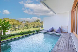 Piscine intérieure