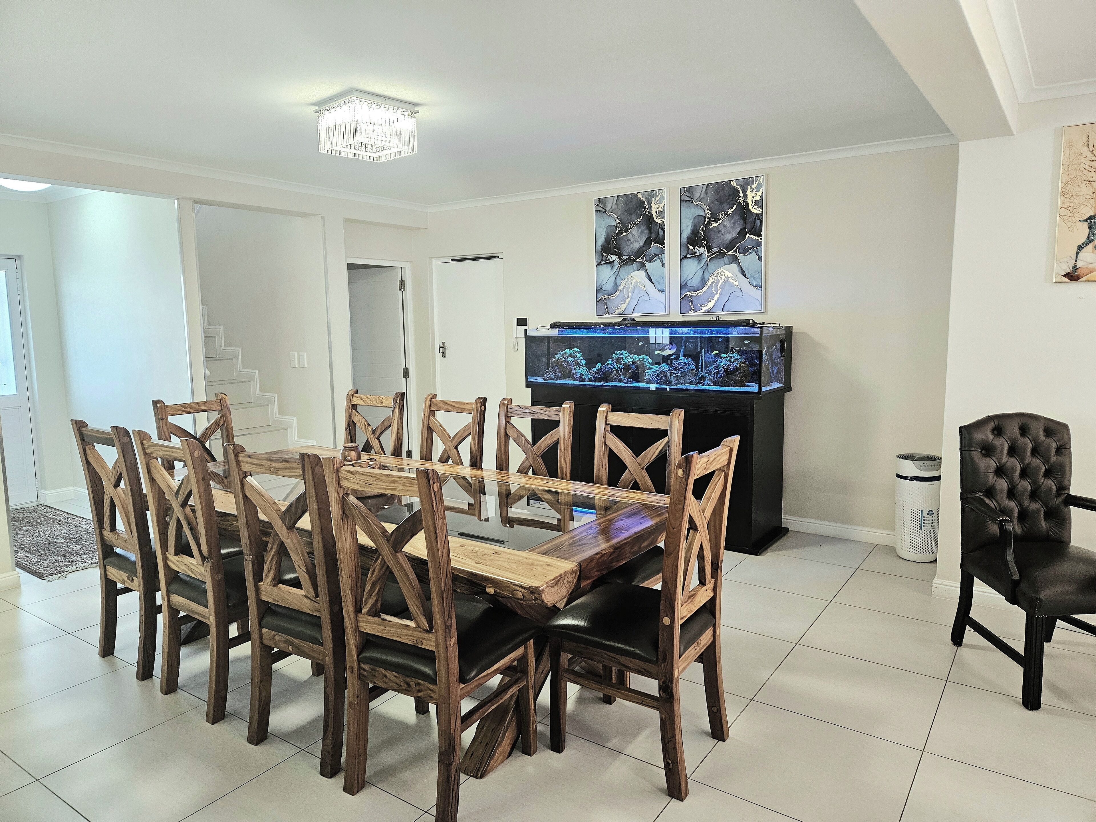 Nhà, 4 phòng ngủ, sân hiên, quang cảnh núi | Khu vực ăn uống tại phòng