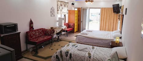 1 bedroom, free WiFi, bed sheets