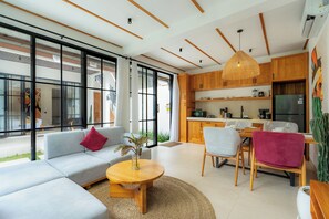 Villa | Living room | Flat-screen TV - Milla Villa by Betterplace (Ubud)