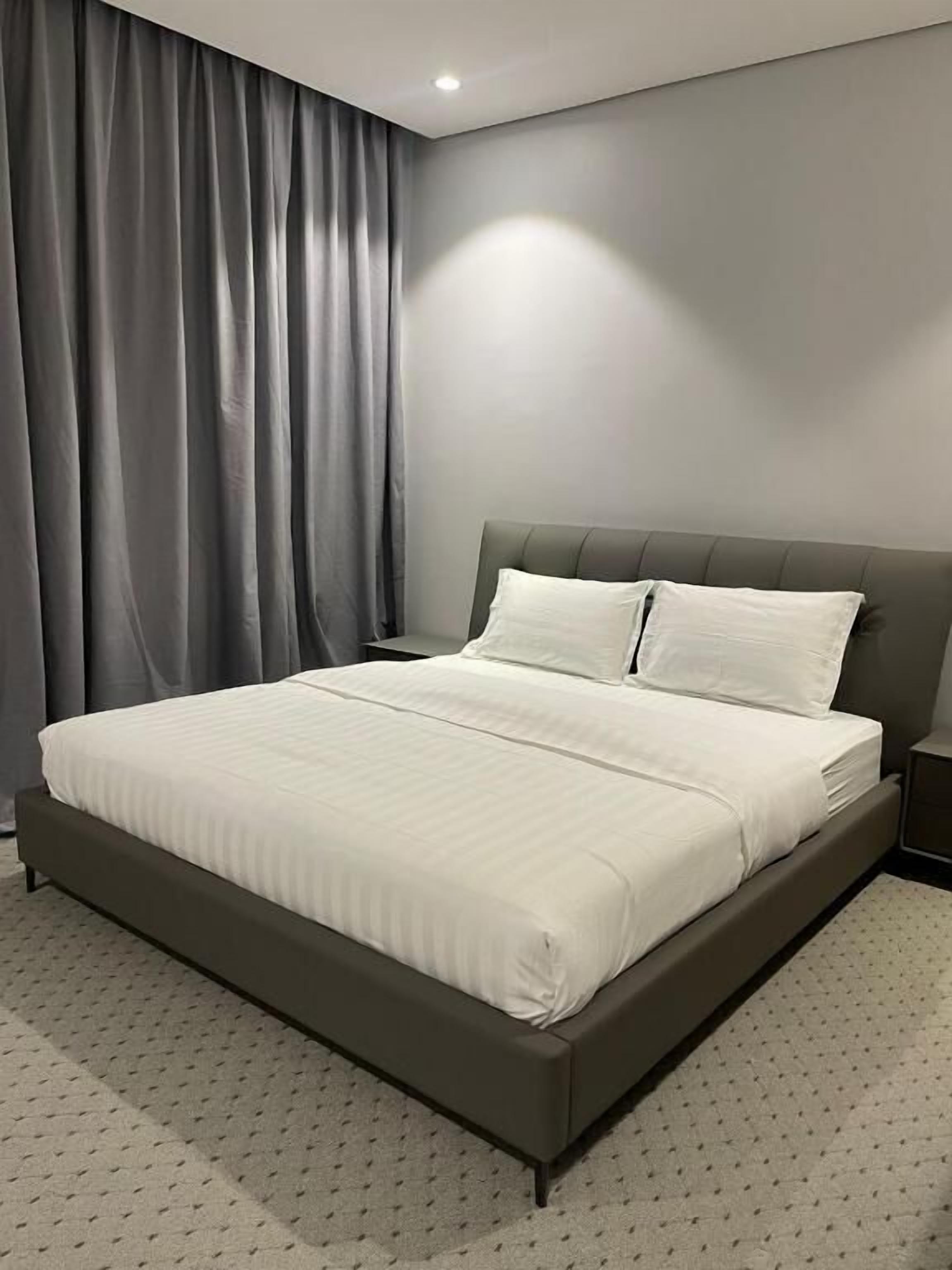 Egyptian cotton sheets, premium bedding, pillow-top beds, in-room safe