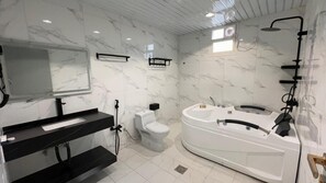 Thai-Massagen, Sportmassagen, Massageanwendungen