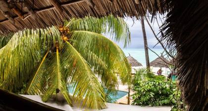 Mapenzi Suite Deluxe Suite Sea View with AC