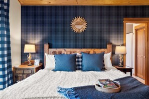 5 bedrooms, iron/ironing board, travel crib, WiFi