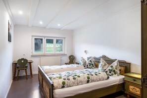 2 quartos, Wi-Fi de cortesia, roupa de cama